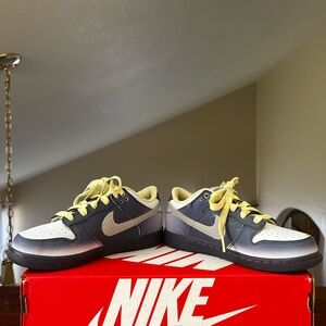 Nike “I Am Fearless” low Dunks